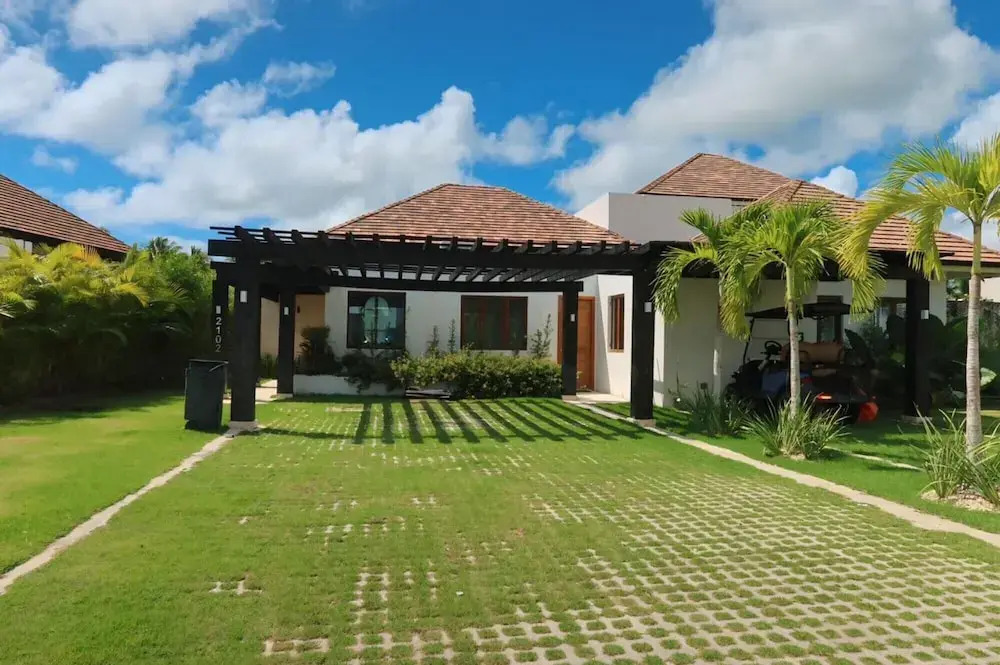 Bungallow 3BR With Pool and Patio in Cap Cana