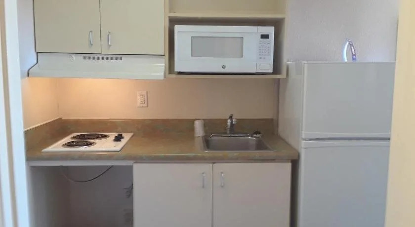 InTown Suites Extended Stay Houston TX - Hobby Airport