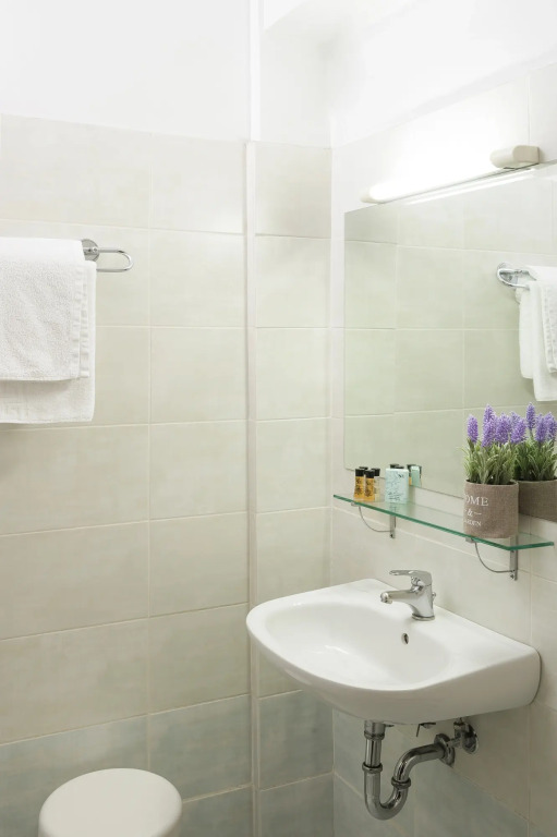 Athens Odeon Hotel