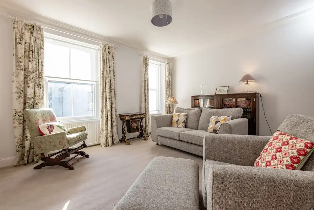 Central St Andrews Townhouse  Park View
