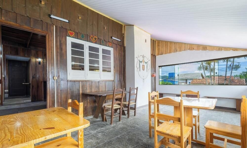 Large 3-bedroom House in Penha Sel0068