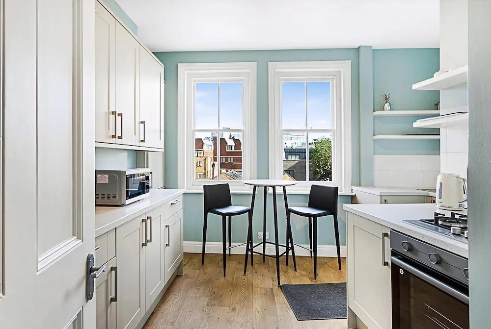 Serene 2BR - 3 Mins to Fulham Broadway