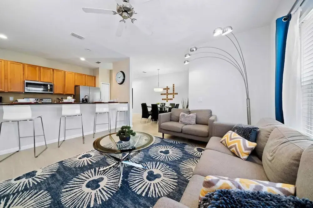 8953 Candy Palm Road