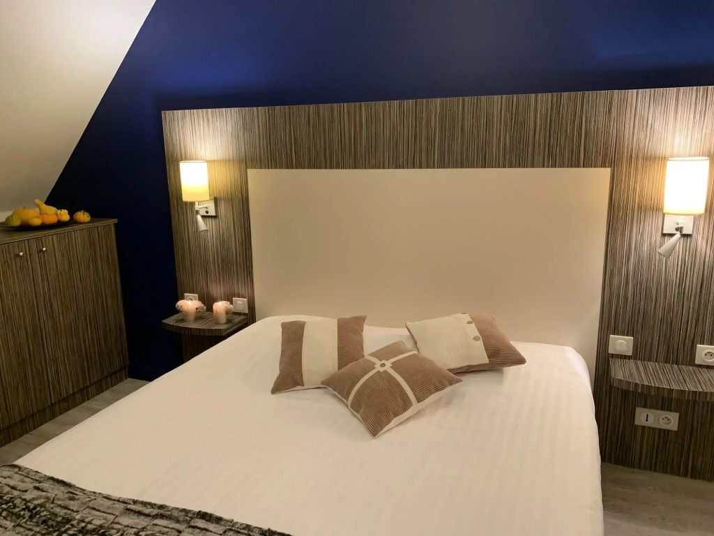 Logis Hotel La Croix Blanche Fontevraud