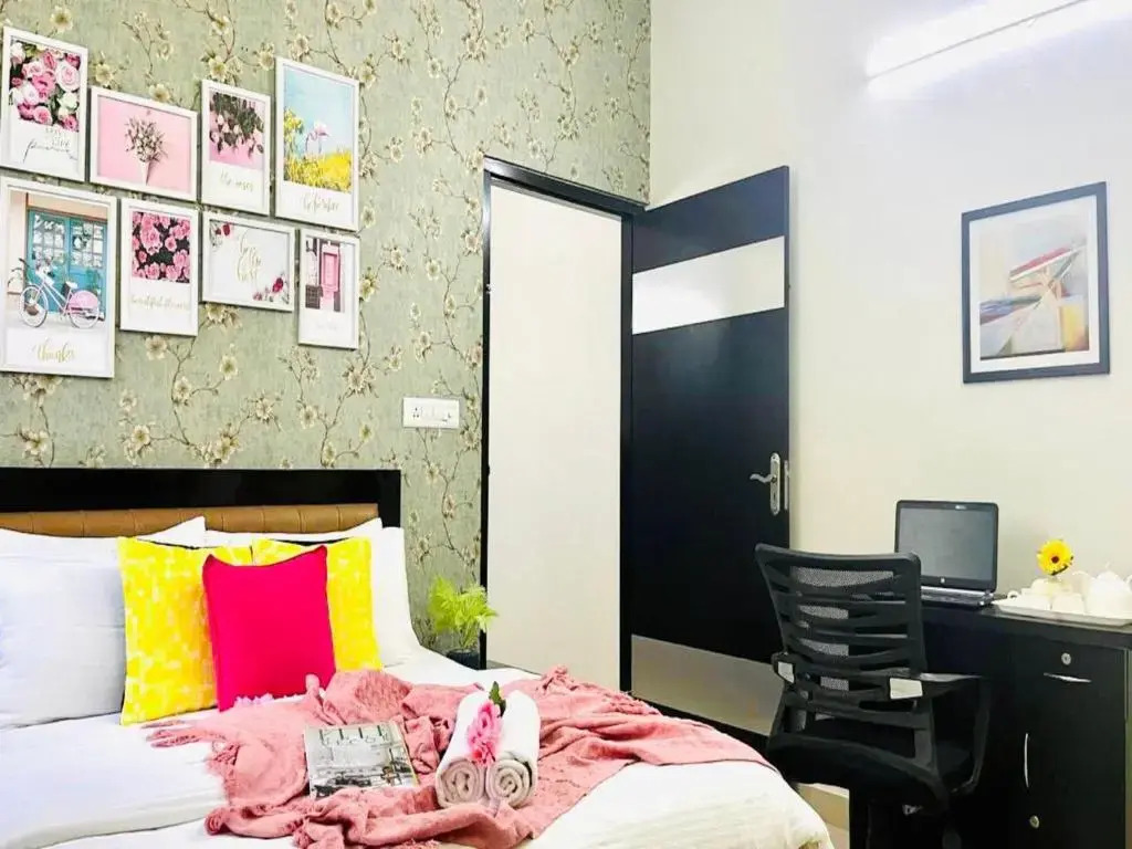 BluO 2BR Jaipur - Lift, Balcony, Parking, Terrace