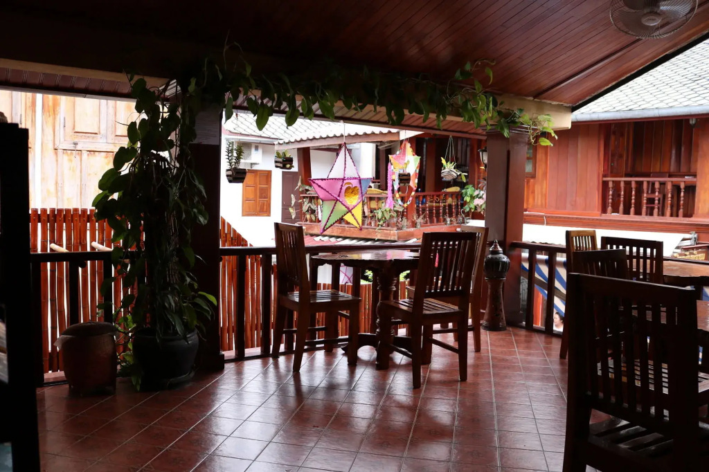Apple Guesthouse