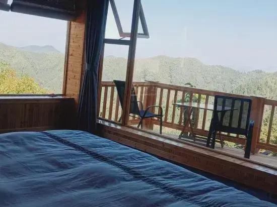 Xiuning Linyunshan Residential Residence