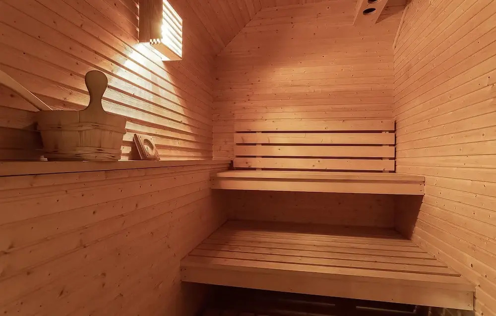 Nice Home In Etne With Sauna