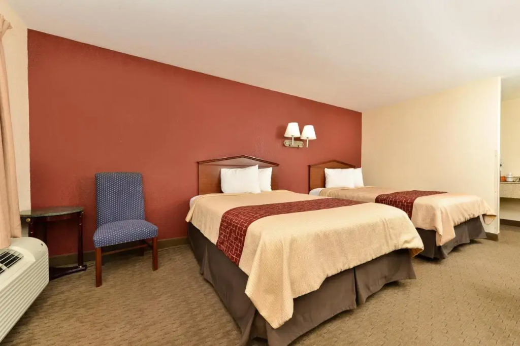 Americas Best Inns Dalton