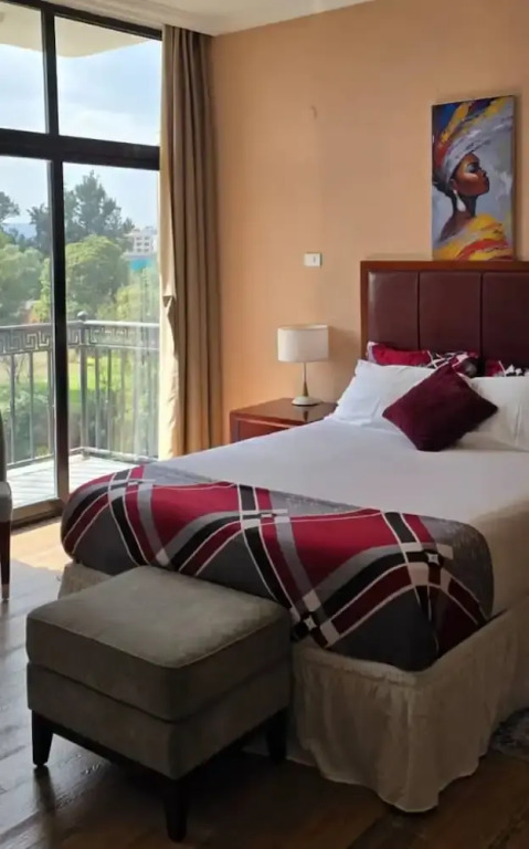 Authopia Hotel