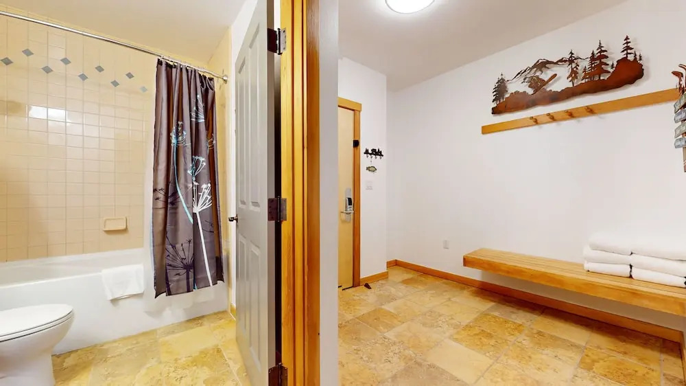 Juniper Springs Lodge #246 2 Bedroom Condo