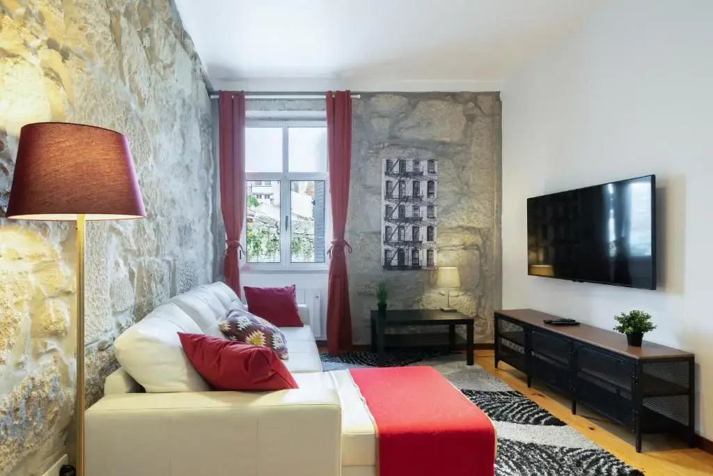 Trendy Flats - Instaworthy River View by Host Wise