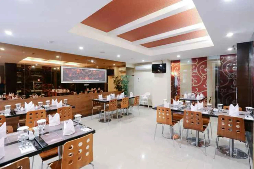 Favor Hotel Makassar City Center By LIFE