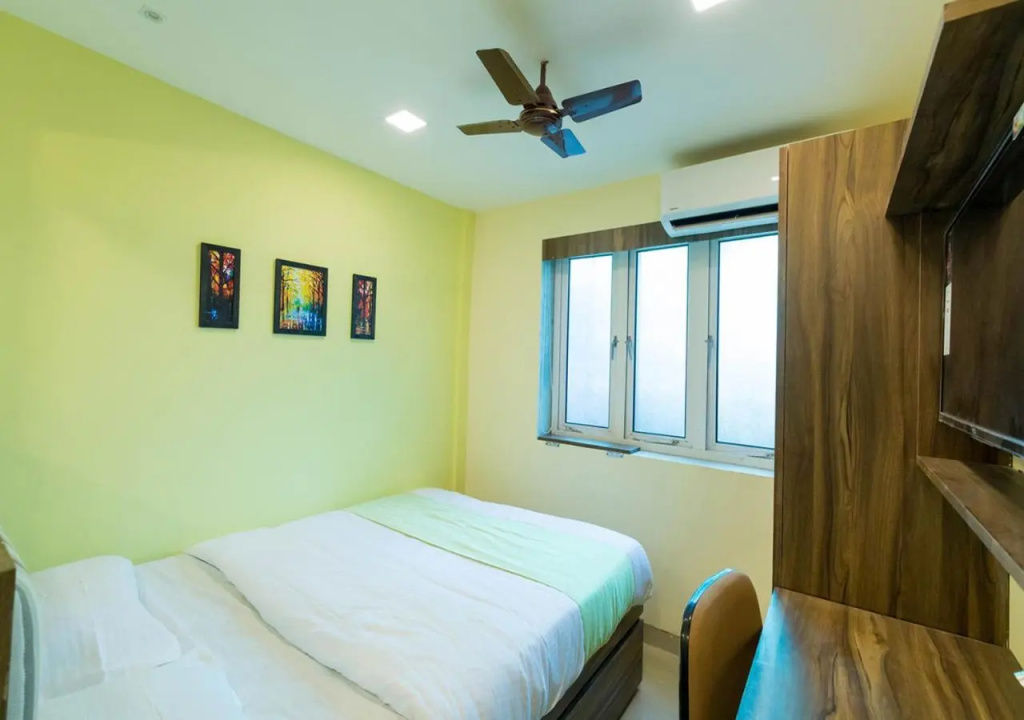Hotel New Sky Palace Residency - Near International Airport