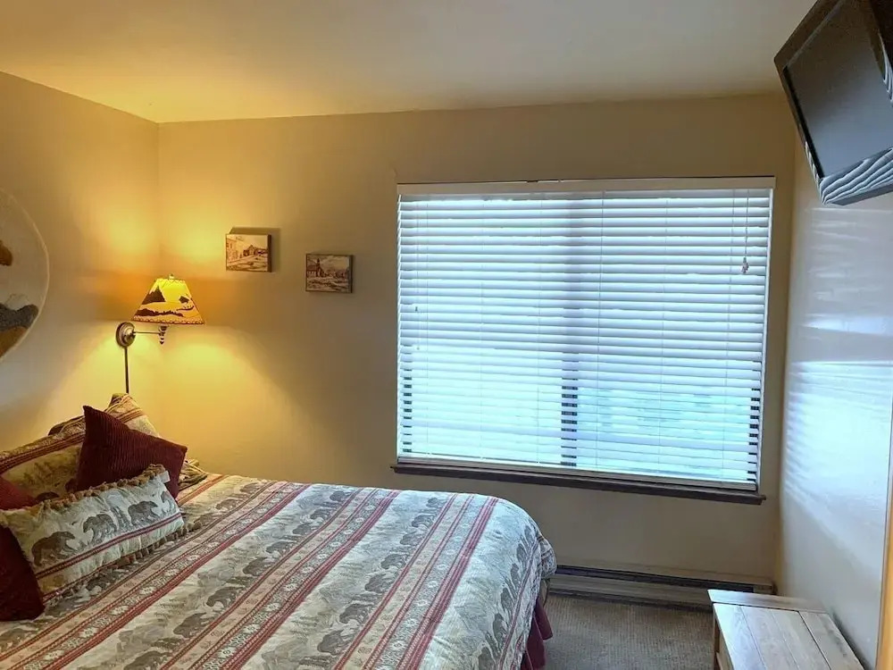 Standard Condos with Free Parking