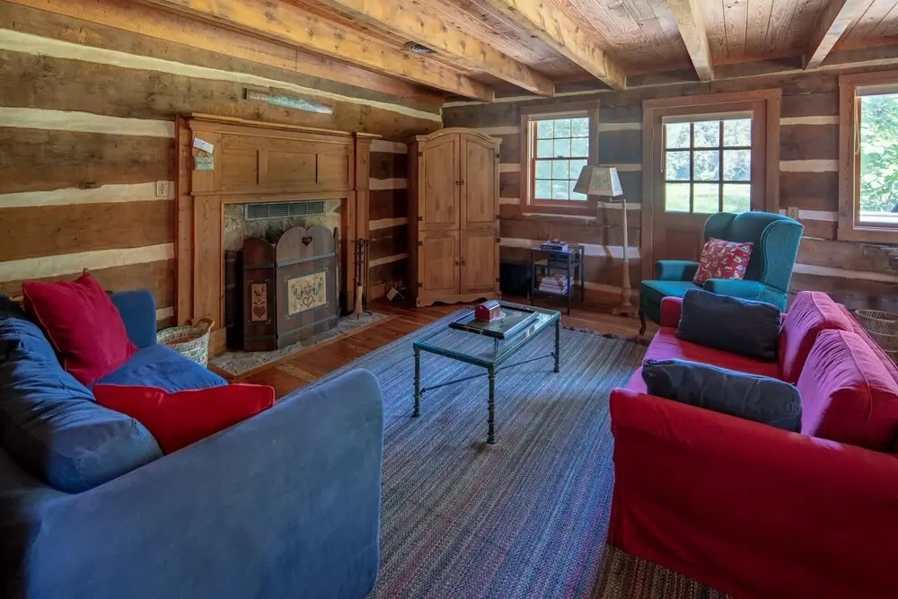 Riverfront Pioneer Cabins LLC