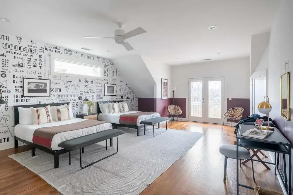 Stylish Retreat Near Germantown