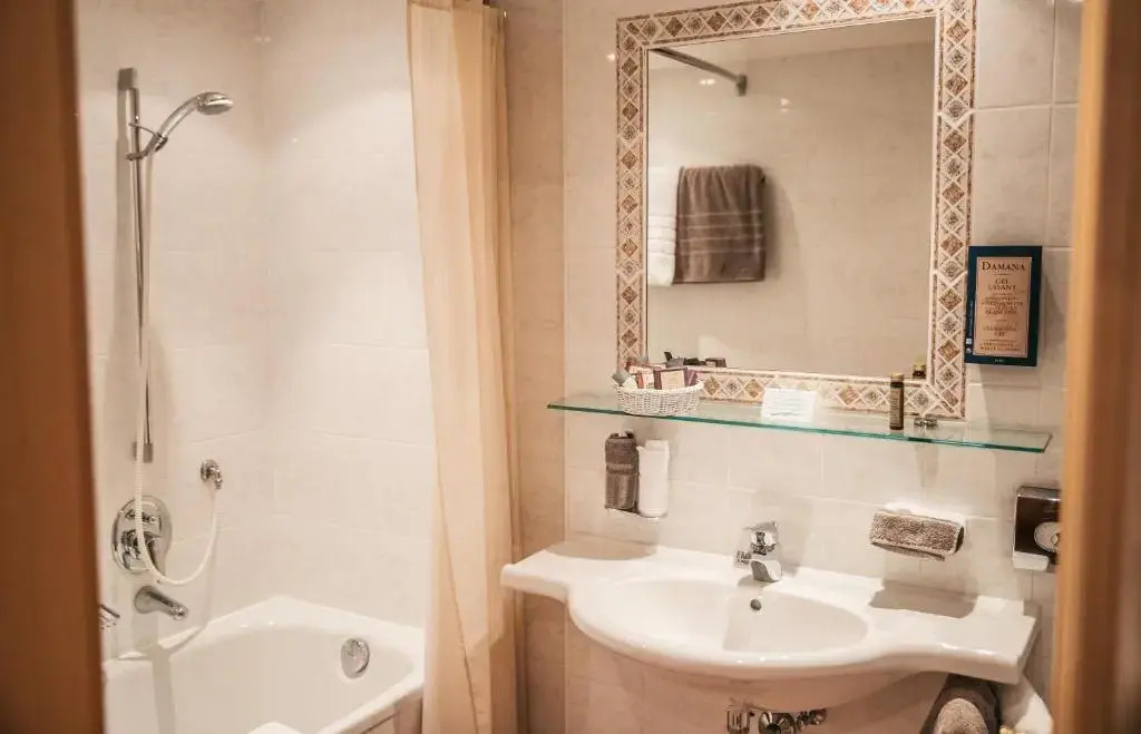 Arlen Lodge Hotel-Garni inkl Premium Sommerkarte