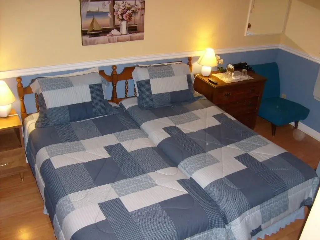 Couette Et Café La Bohème