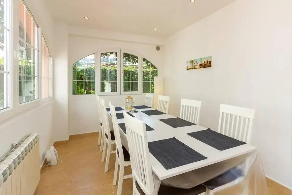 8-Beautiful Villa, Las Lomas de Cabopino, Marbella
