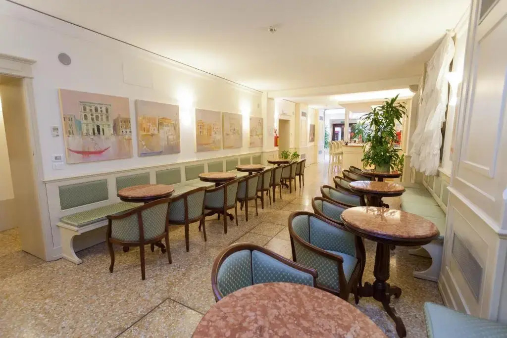 Hotel Mercurio