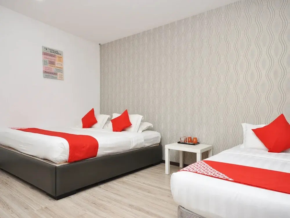 Ada Hotel & Apartment