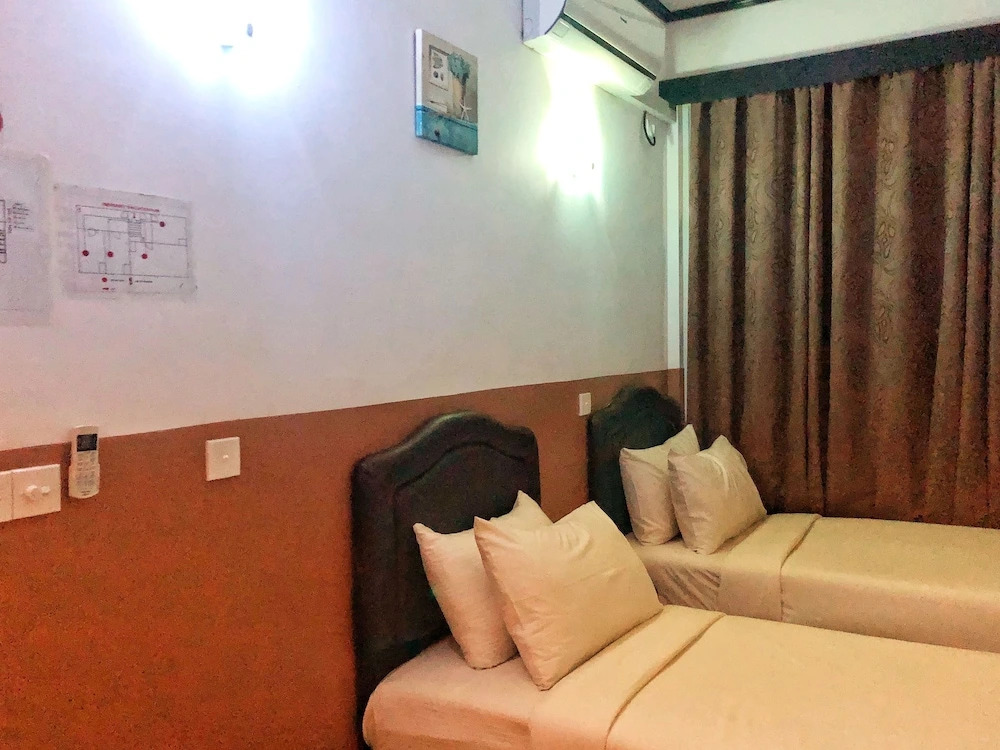 Brize Inn