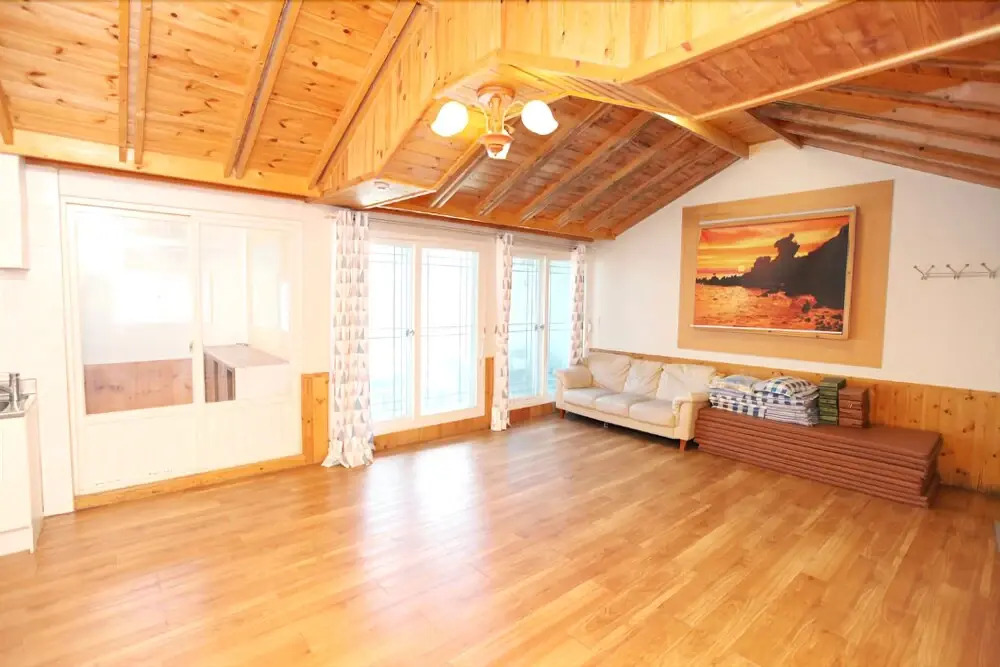 Gapyeong Ihwachon Pension