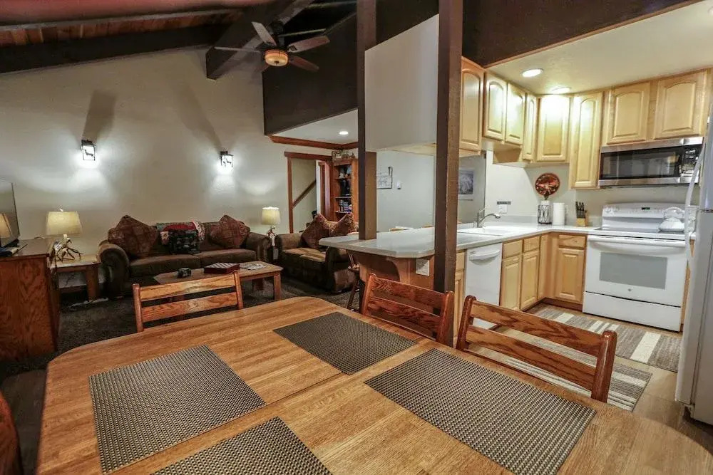 Horizons 4 168 Updated Upstairs Unit with Private Washer Dryer, Walk to Town, On Shuttle Route to Lodges by RedAwning