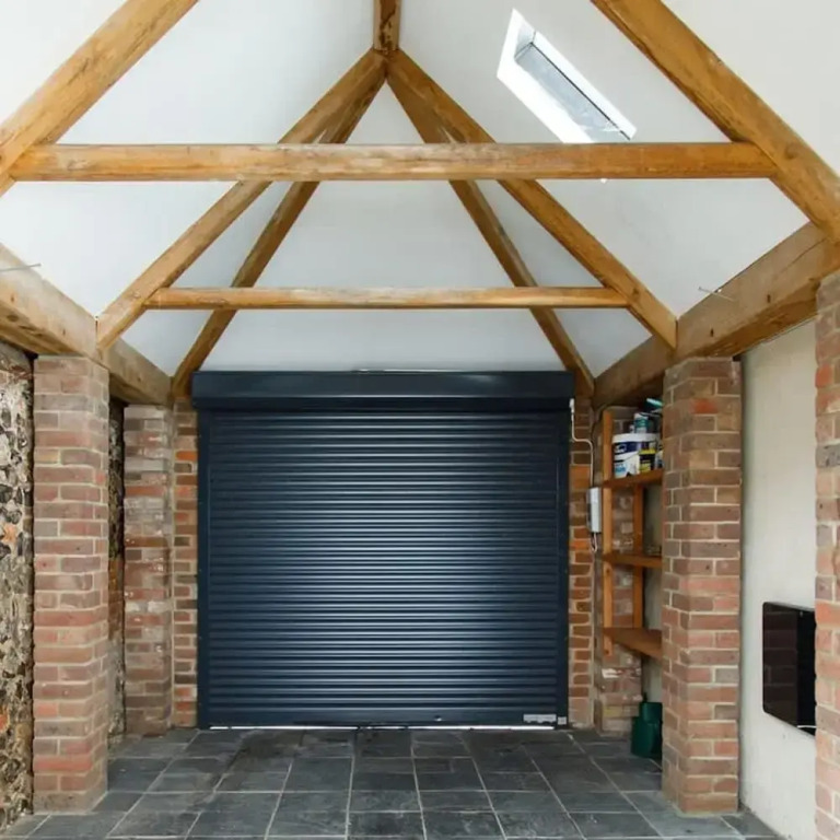 Charming 3bd Townhouse Right in the City Centre