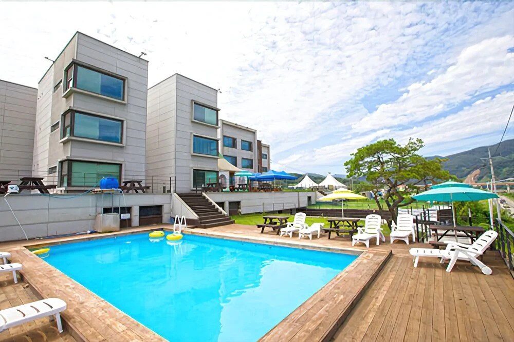 Chuncheon N.e. Park Pension
