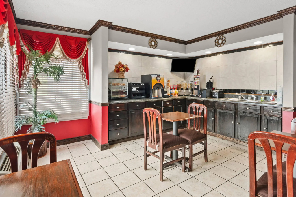 Econolodge