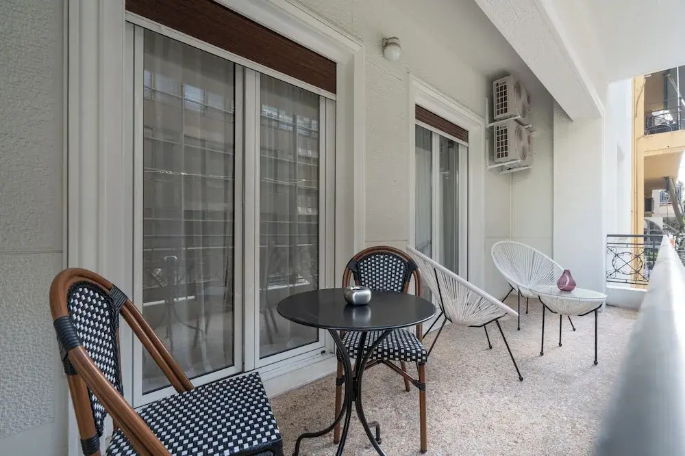 Modern apartment near Lycabettus hill with balcony