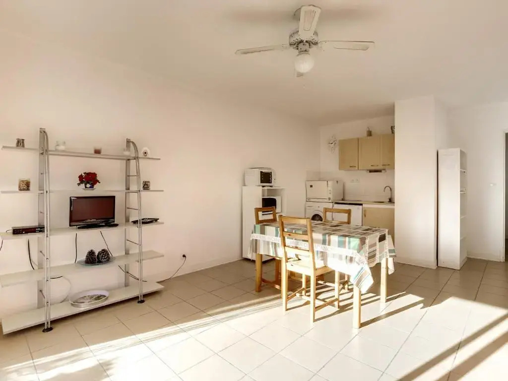 Appartement Biscarrosse Plage, 2 pièces, 2 personnes - FR-1-521-62