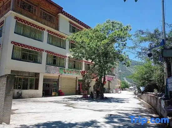 Hotel Nagyzasi Dechenz