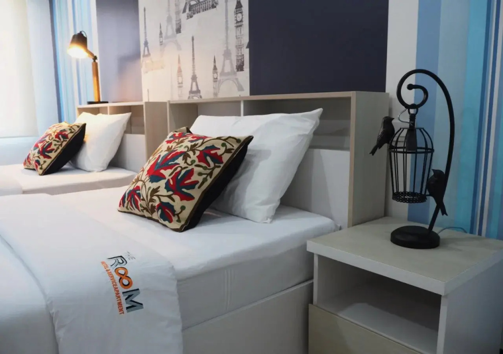 The Room Hotel