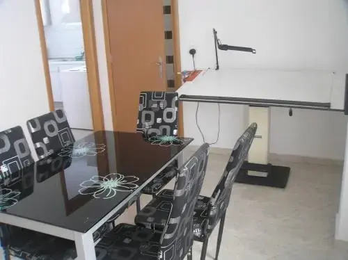 George Apartment