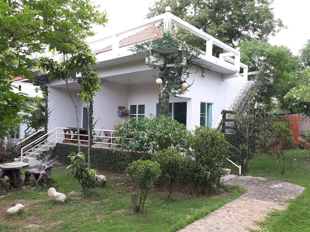 Suanmaihom Resort