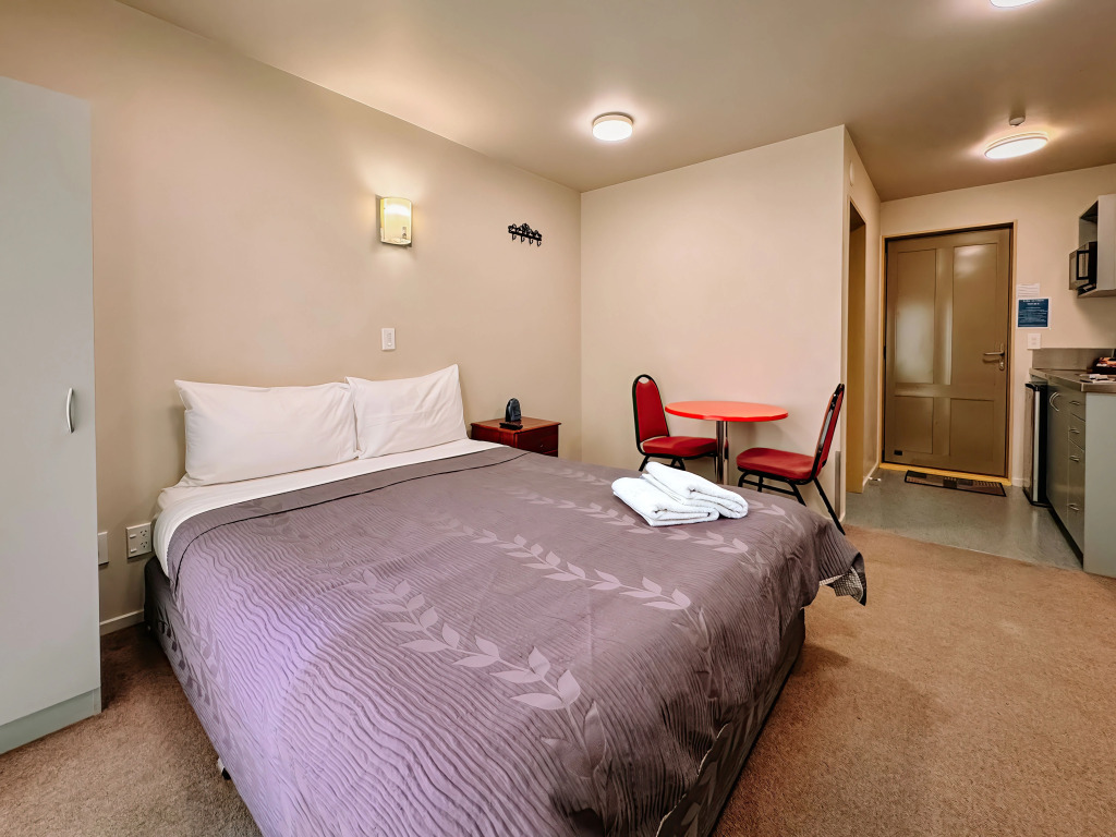 Bealey Avenue Motel