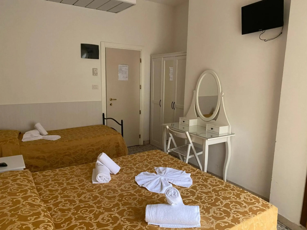 Hotel Modenese