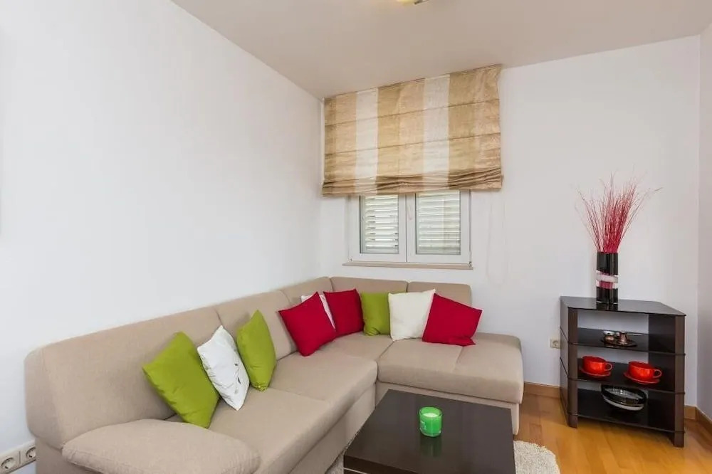 Apartment Buby