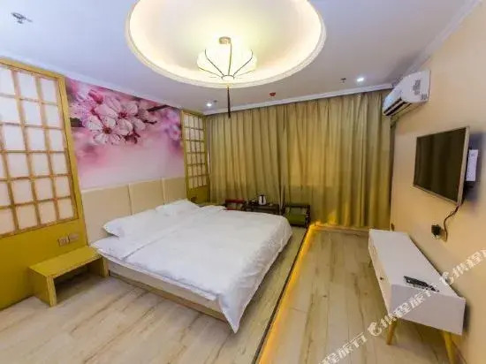 Xinghua New Encounter Themed Hotel (Zheng Banqiao Former Residence)