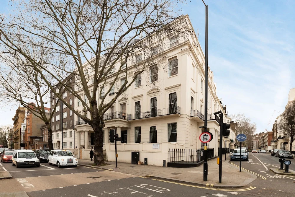 Hyde Park Place