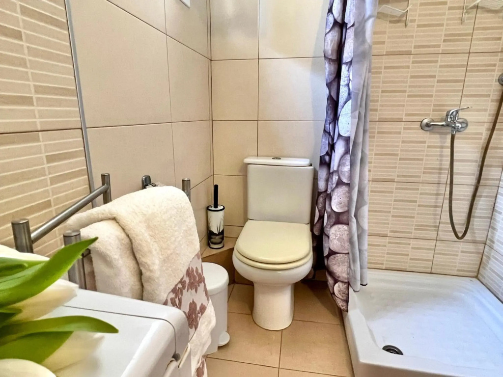 Studio Nikiti Beach