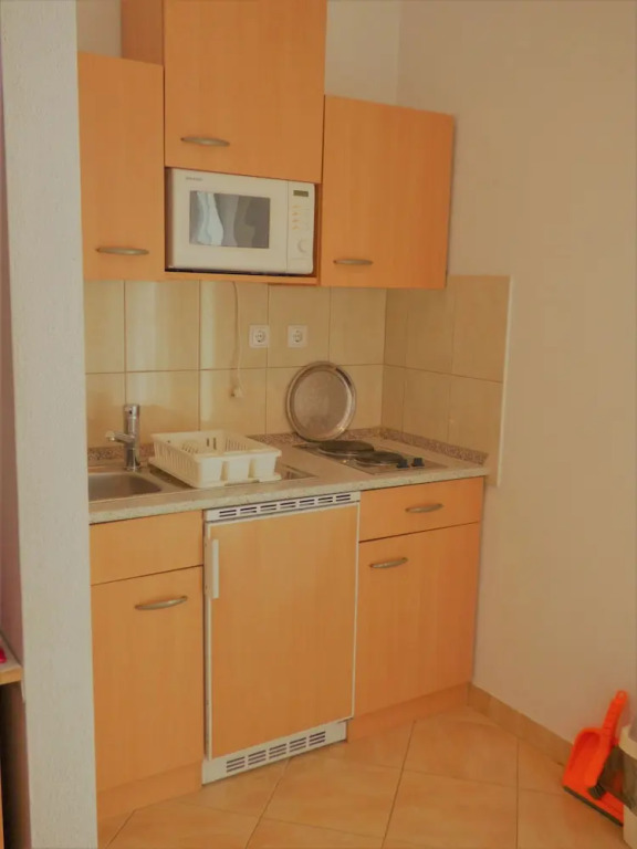 Sea View Apartment for 2-3 People - Family