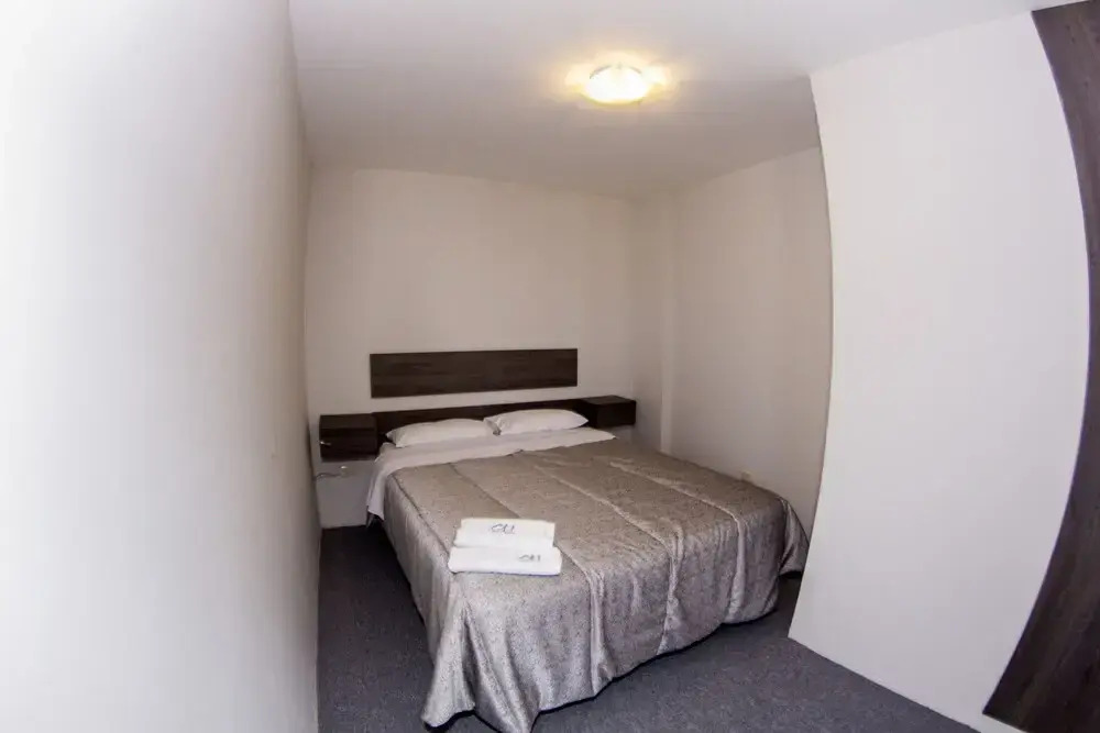 Hotel EIRL