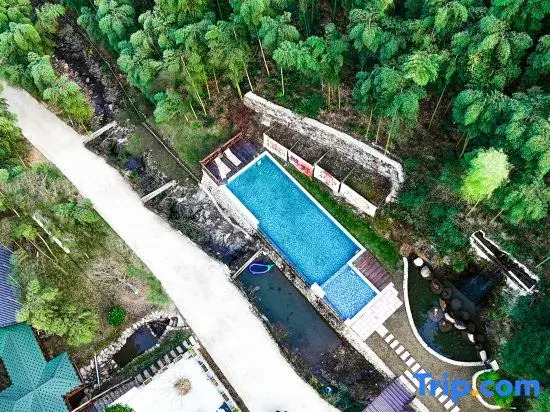 Anji ShiIi Yangchang Hot Spring Private Soup Homestay