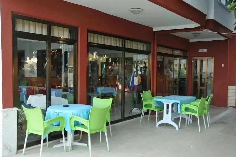 Hotel Royal