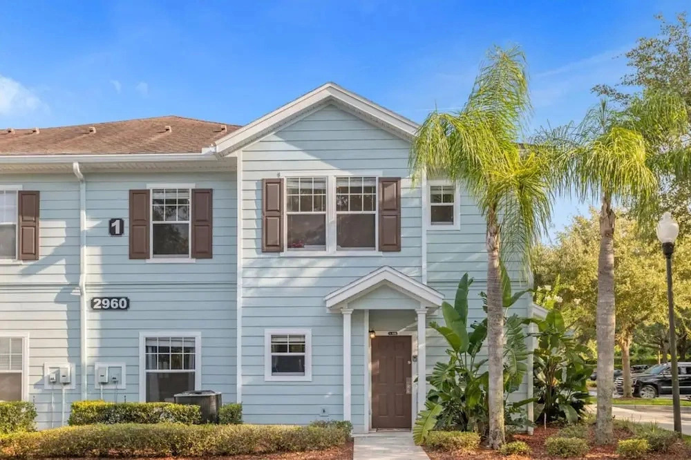 Cozy 4bdr House Gated Community Near Disney - 1105