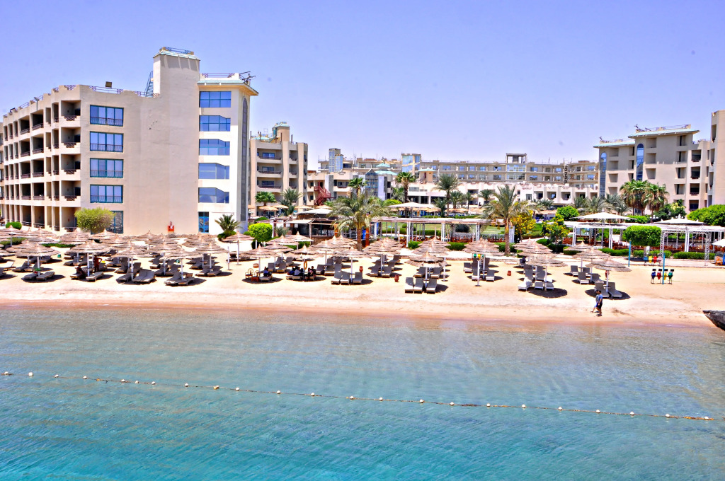 Moreno Horizon Spa & Resort